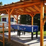 Kamp alanı A Avec Terrasse Pour 6 Personnes - Api-1-52-800
