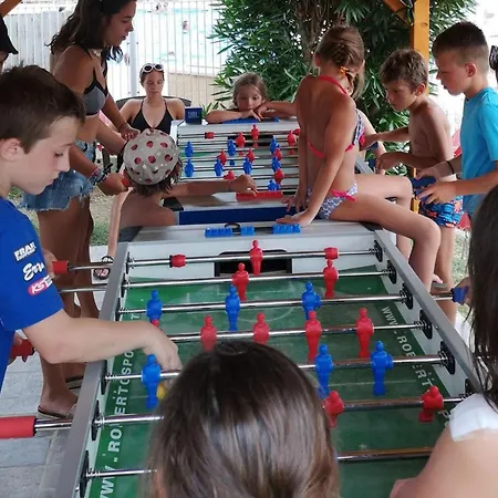 A Avec Terrasse Pour 6 Personnes - Api-1-52-800 *