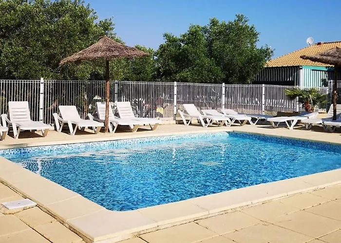 Campsite A Avec Terrasse Pour 6 Personnes - Api-1-52-800 Collias